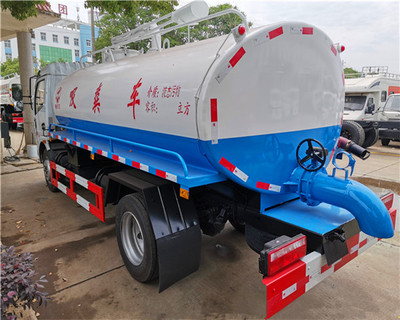 高效清潔，守護(hù)城市 新型環(huán)衛(wèi)吸糞車（吸污車）全面解析